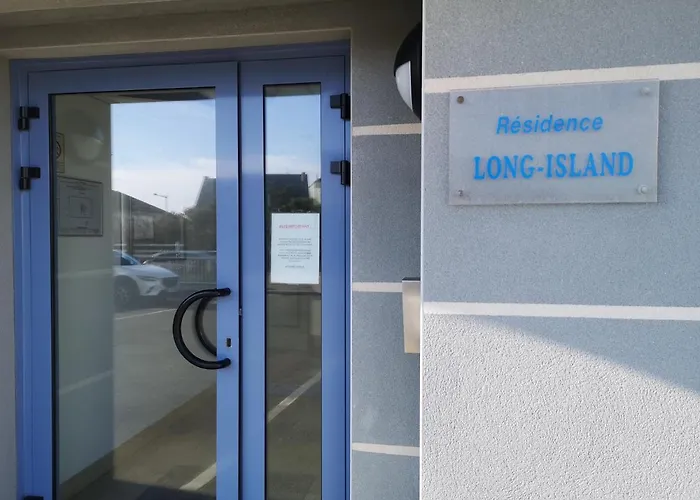 Long Island Apartment